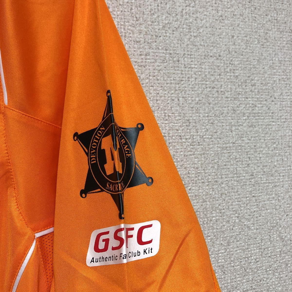 ユニフォーム - バンコクユナイテッドFC ユニ11 半袖 バンコク・ユナイテッド Ari &frasl; 0 バンコク・ユナイテッドFC 1 BANGKOK 2 ホーム ホーム・GK チャムチュリ・ユナイテッド対ノースバンコク