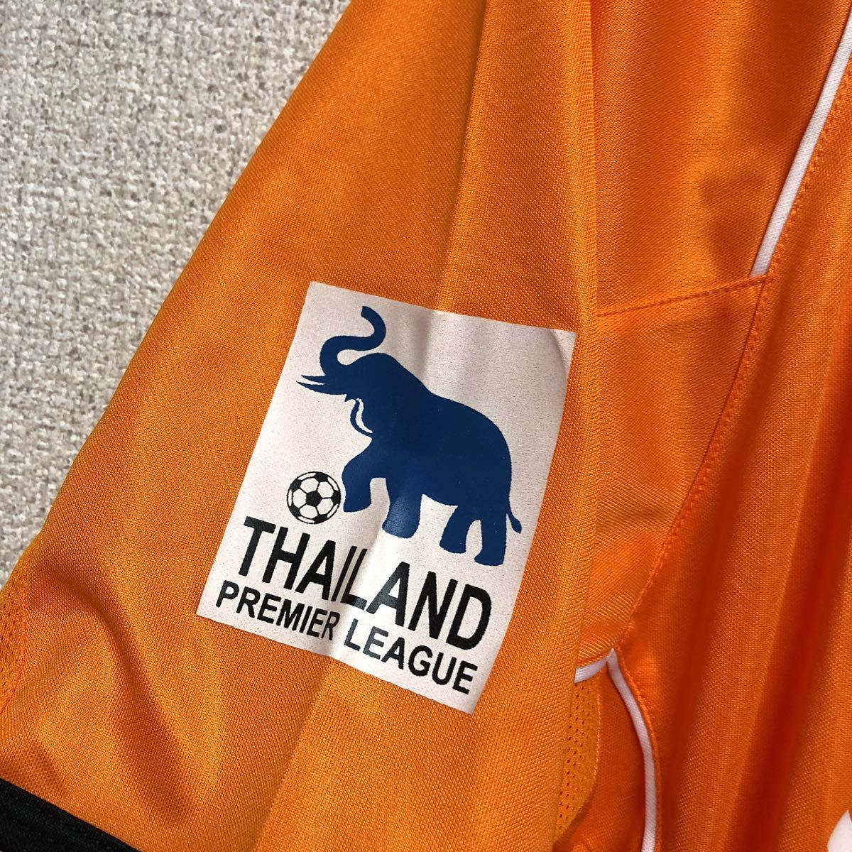 ユニフォーム - バンコクユナイテッドFC ユニ11 半袖 バンコク・ユナイテッド Ari &frasl; 0 バンコク・ユナイテッドFC 1 BANGKOK 2 ホーム ホーム・GK チャムチュリ・ユナイテッド対ノースバンコク