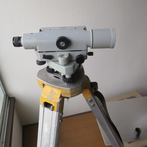 チルチングレベル　NIKON　E-5　動作確認済み_3