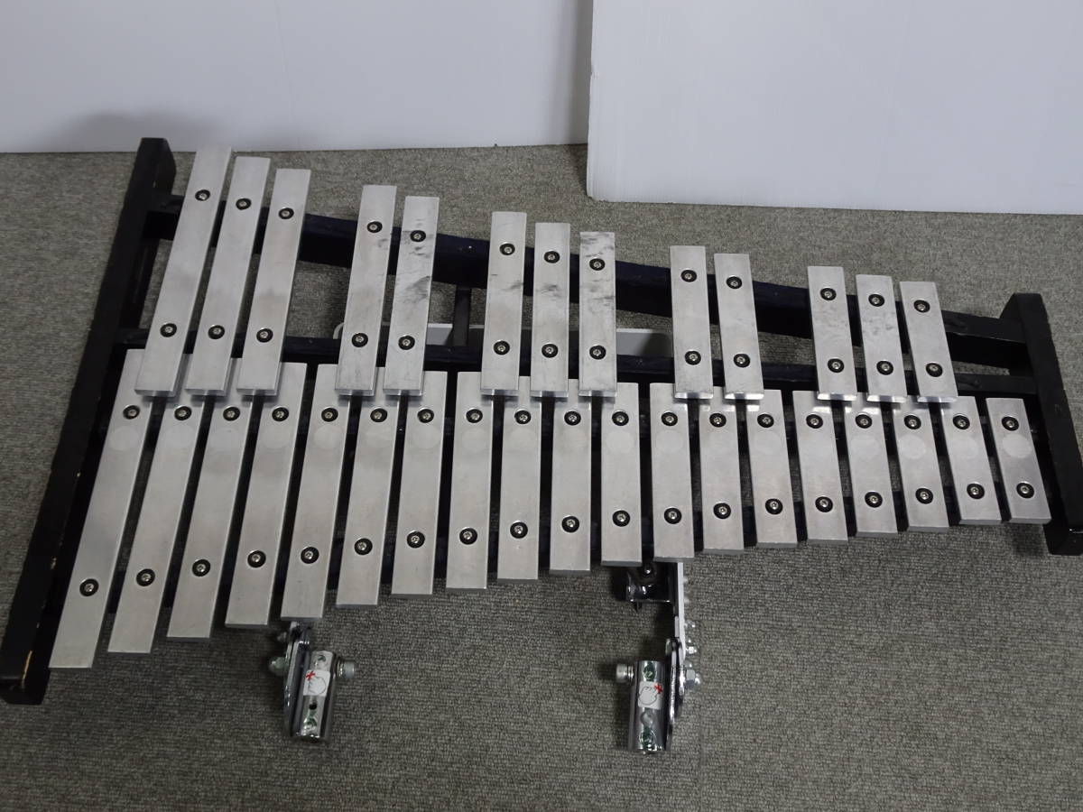 中古 ヤマハ 鉄琴 MBL-32A 金具付 ① マーチング 鼓笛 学校 音楽 演奏
