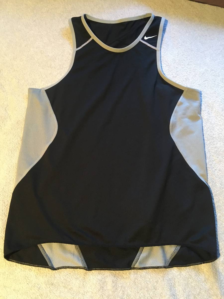 ★未着用・美品★ナイキ（Nike）ランニングウェア（タンクトップ）／ドライフィット・トップス／メンズ★日本サイズM・黒・ブラック★_1