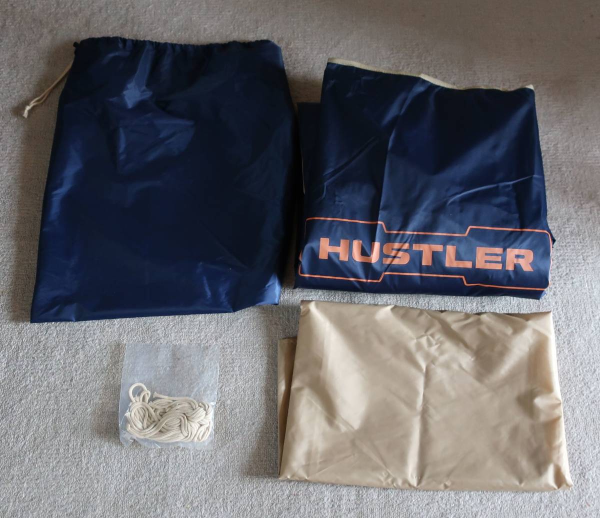 【中古・美品】スズキ ハスラー(MR31S／MR41S) 正規ディーラー純正品 カーテン＆タープキット 99000-99034-CT1_1