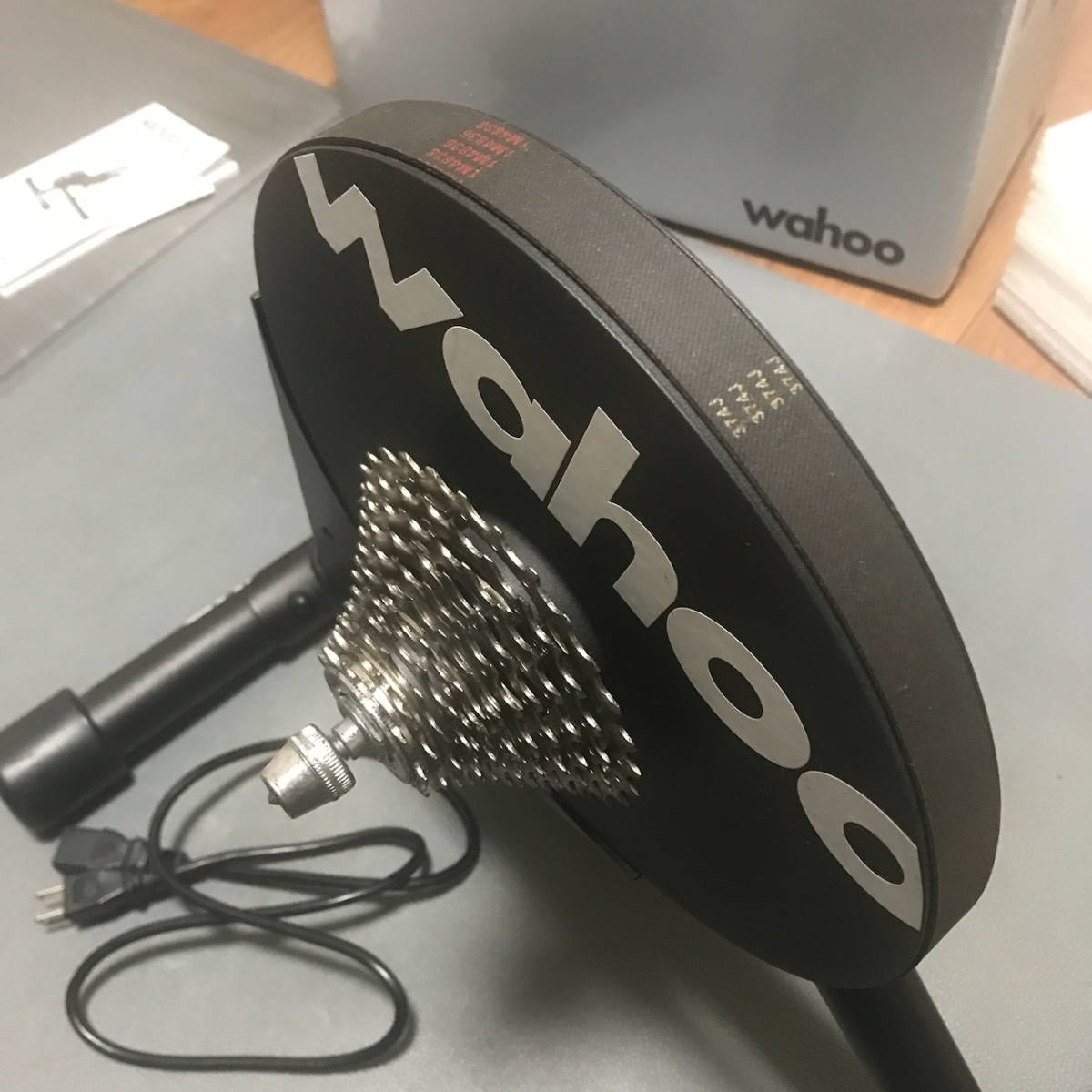 wahoo KICKR CORE(キッカーコア) オマケ付き よく 