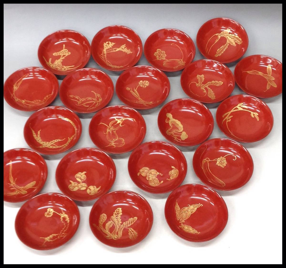 天然木製漆塗 菓子皿 輪島塗 沈金蒔絵 菊花草 黒塗り 銘々皿 5