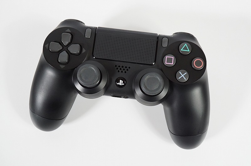 【送料350円～】【ほぼ新品】【ランクSSS】SONY PS4 純正 コントローラー DUALSHOCK4 ブラック★デュアルショック4★M22
