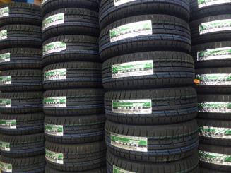 225/60R18のスタッドレスタイヤ商品一覧 | カーポートマルゼン 225 