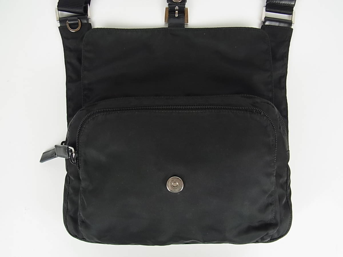 プラダ PRADA 三角ロゴプレート フラップ - ショルダーバッグ 1円 