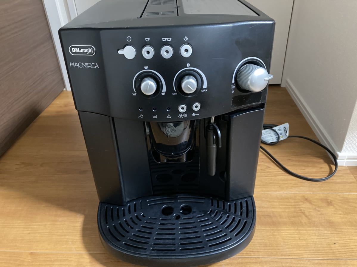 送料無料＊ ネスプレッソ ラティシマ・タッチ プラス ブラック F521BK