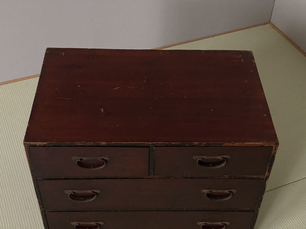 当時物 面欅無垢 引き出し 4杯 和箪笥 高さ約45.5cm 杉無垢 小振り 天然無垢材 打ち出し金具 タンス チェスト 和家具 姫箪笥_3