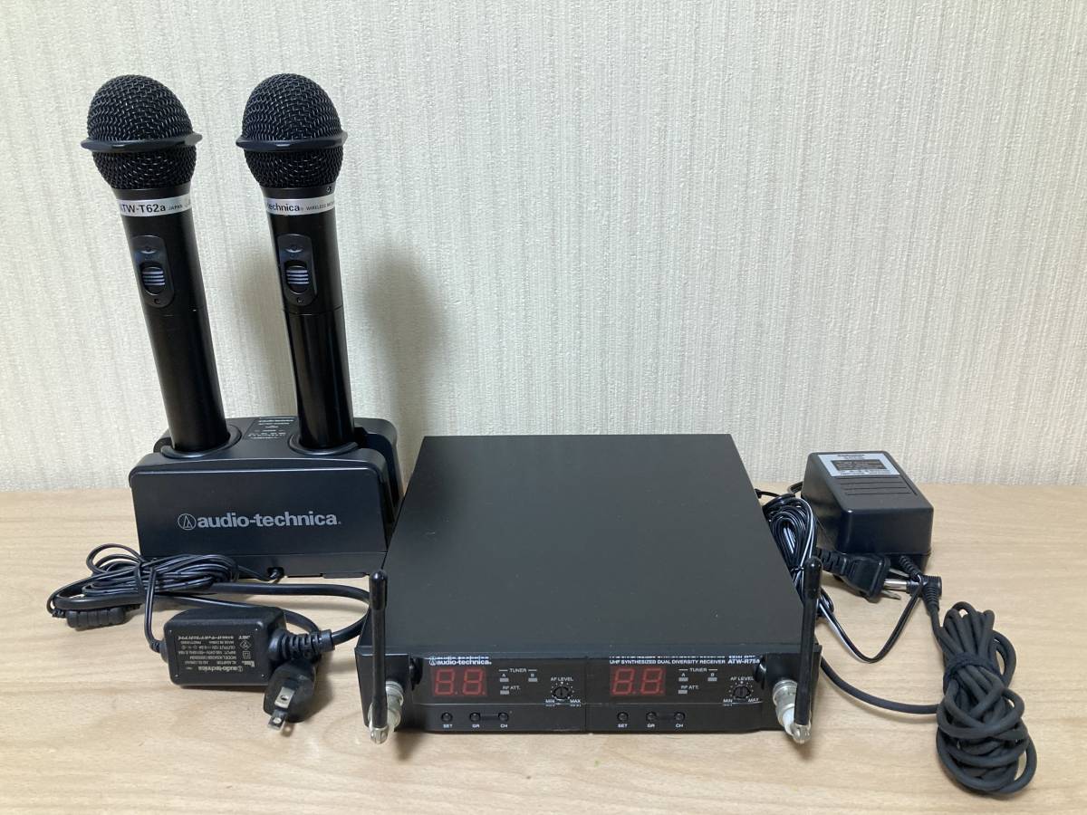 カラオケワイヤレスレシーバーと マイク2本 ATW-R75a ATW-T62a