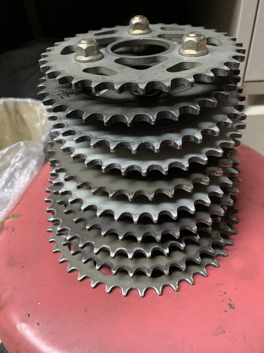 ホンダ Rs125r Nx4用他 Nsf250r Nx7 にも 社外 リア スプロケットセット ドリブンスプロケ一式 レース用品 10枚 Hrc 梱包サイズc スプロケット 売買されたオークション情報 Yahooの商品情報をアーカイブ公開 オークファン Aucfan Com