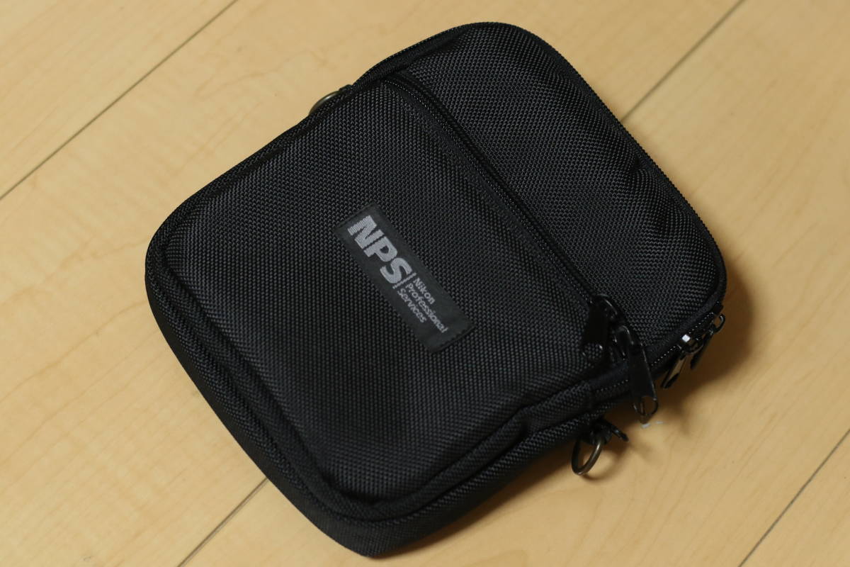 爆買い，SALE Nikon ニコン NPSベルトポーチ縦型 きれいな 品(アクセサリー)｜売買されたオークション情報、yahooの商品情報をアーカイブ公開 - オークファン その他