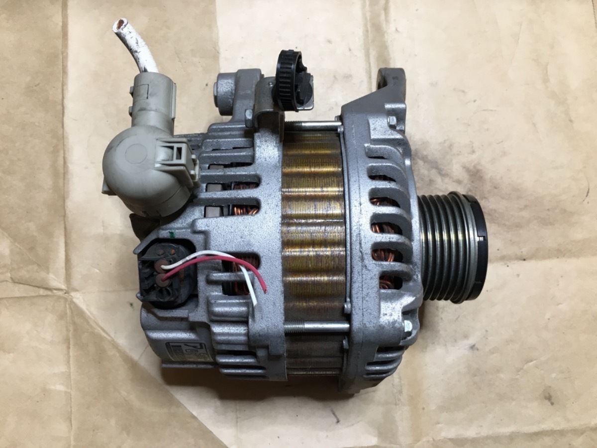 オルタネーター ダイナモ ジェネレーター BL5FP アクセラ マツダ純正