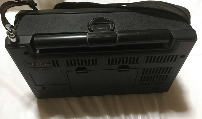 National ナショナル Panasonic TRANSISTOR RADIO COUGAR National■クーガー■RF-2200■8バンドレシーバー■取扱説明書付き■中古