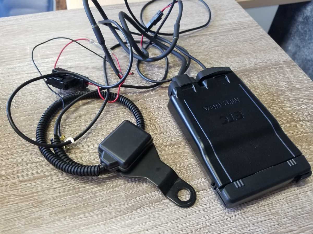 バイク用 ETC BE21 USB 電源 【1217】 Amazon.co.jp: バイク用ETC 二輪