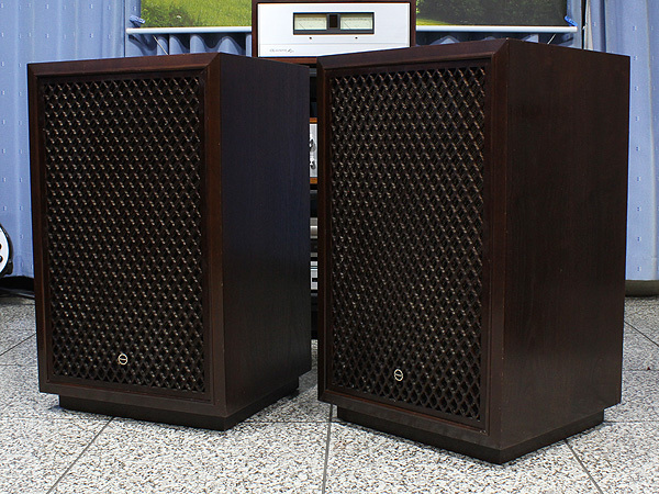 Sansui サンスイ SP-300 スピーカー ペア① 現在所有している唯一のサンスイの機器：SP-300スピーカー。読んだ限り