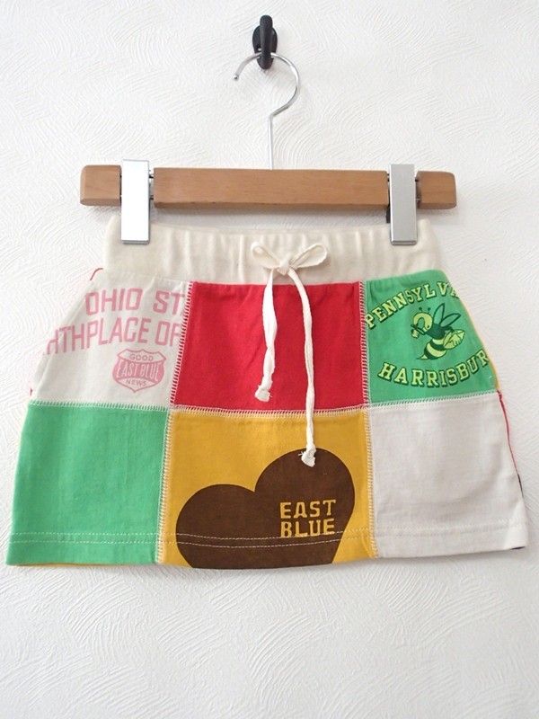 洗濯済 子供服 女の子 イーストブルー 110cm パッチワーク風切替ミニスカート ロゴ ハチ キッズ ガールズ 送料198円 110 105 114cm 売買されたオークション情報 Yahooの商品情報をアーカイブ公開 オークファン Aucfan Com