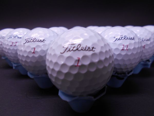 HOT，格安 TL2253 Titleist PRO V1X の2019年モデル ホワイト 白 タイトリスト 20球 ロストボール(20個～)｜売買されたオークション情報、yahooの商品情報をアーカイブ公開 - オークファン ボール