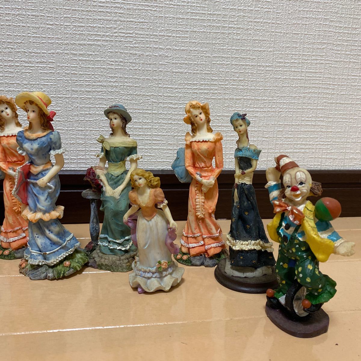 TimeShare Cinoドリームサーカスシリーズ 2個の小さなサーカスのピエロ 