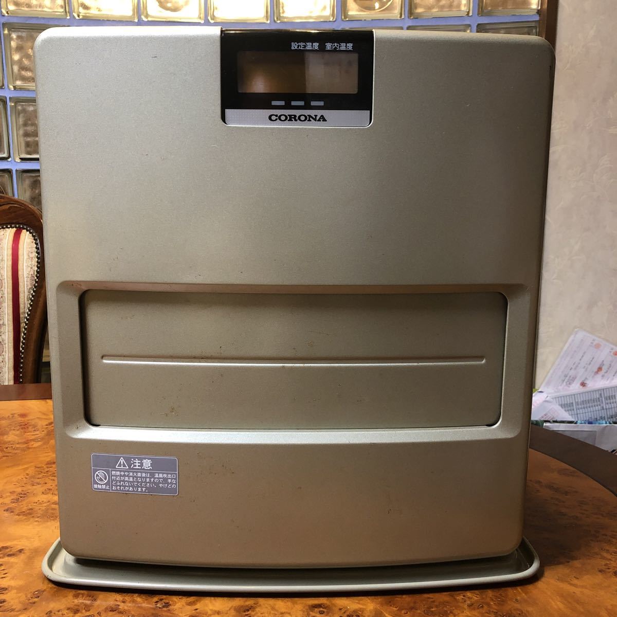送料込み!コロナの石油ファンヒーターFH-EX3410BY コロナ FH-EX3412BY