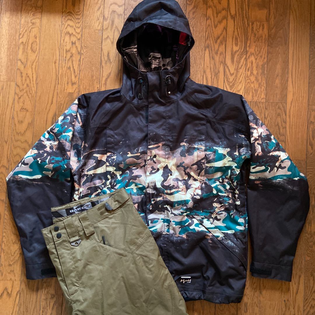 安い，正規品 スノーボードウェア BURTON バートン&オークリー スノーウェア 上下セット XL スノボウェア(XLサイズ以上)｜売買されたオークション情報、yahooの商品情報をアーカイブ公開 - オークファン トップス、ジャケット