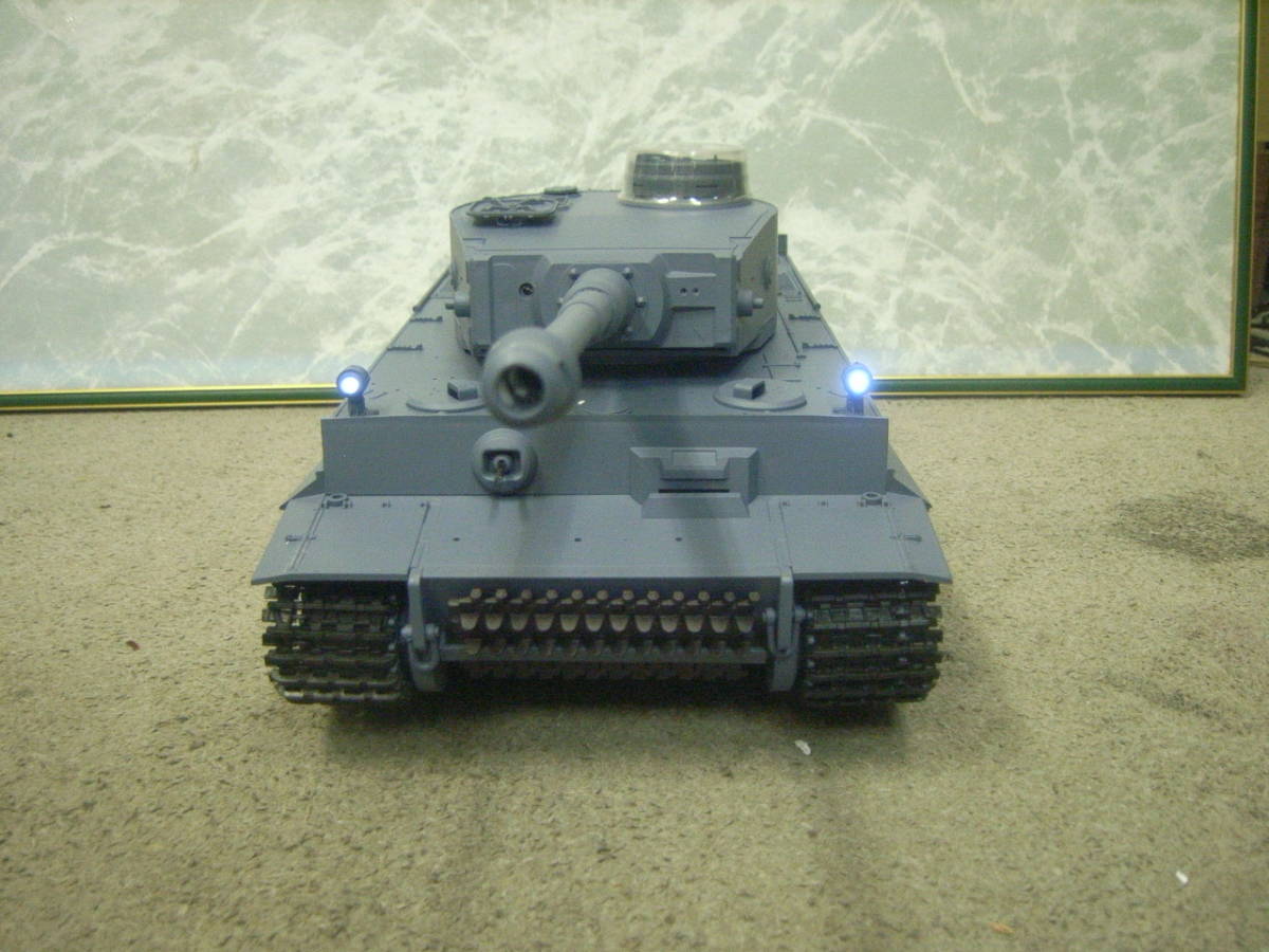 正規品，送料無料 【HengLong】 ラジコン戦車 1/16 ドイツ ティーガーI