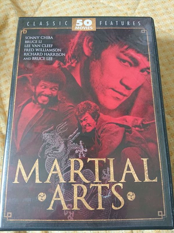 【爆買い，得価】 輸入DVD BOX Martial Arts 50 Movie Pack カンフー映画50作品を12枚ＤＶＤ両面に収録 小難有 千葉真一/ブルース リ(格闘技)｜売買されたオークション情報、yahooの商品情報をアーカイブ公開 - オークフ 格闘技