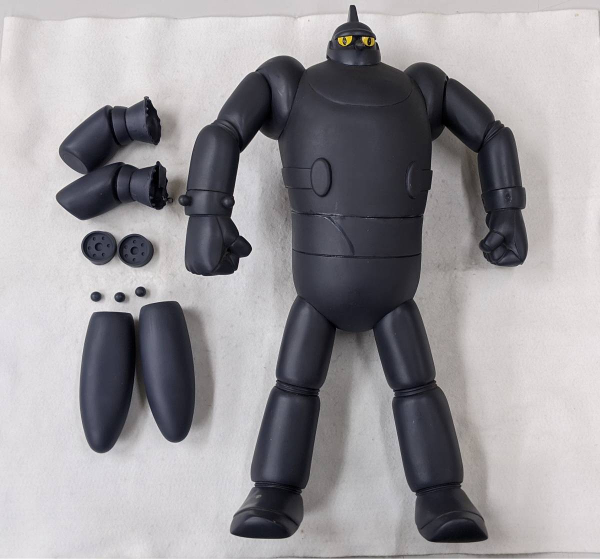 定番，限定SALE 処分品 ボークス ビルドアップ 鉄人28号 ソフビ 全長約53cm前後 一部パーツ欠品 破損 キズ汚れ 加工跡あり(鉄人28号)｜売買されたオークション情報、yahooの商品情報をアーカイブ公開 - オーク 鉄人28号