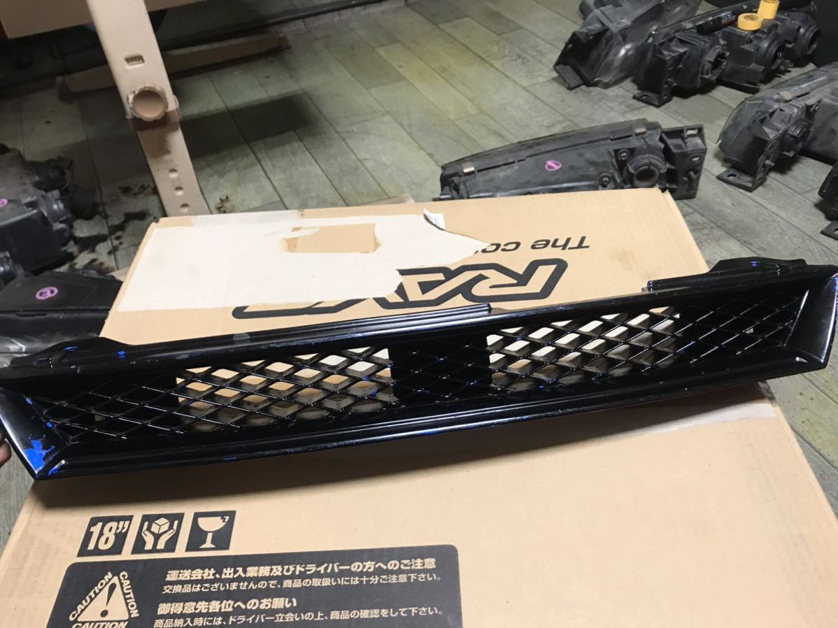 s14シルビア 純正フロントグリル ワレ無し s13 s14 s15 自動車
