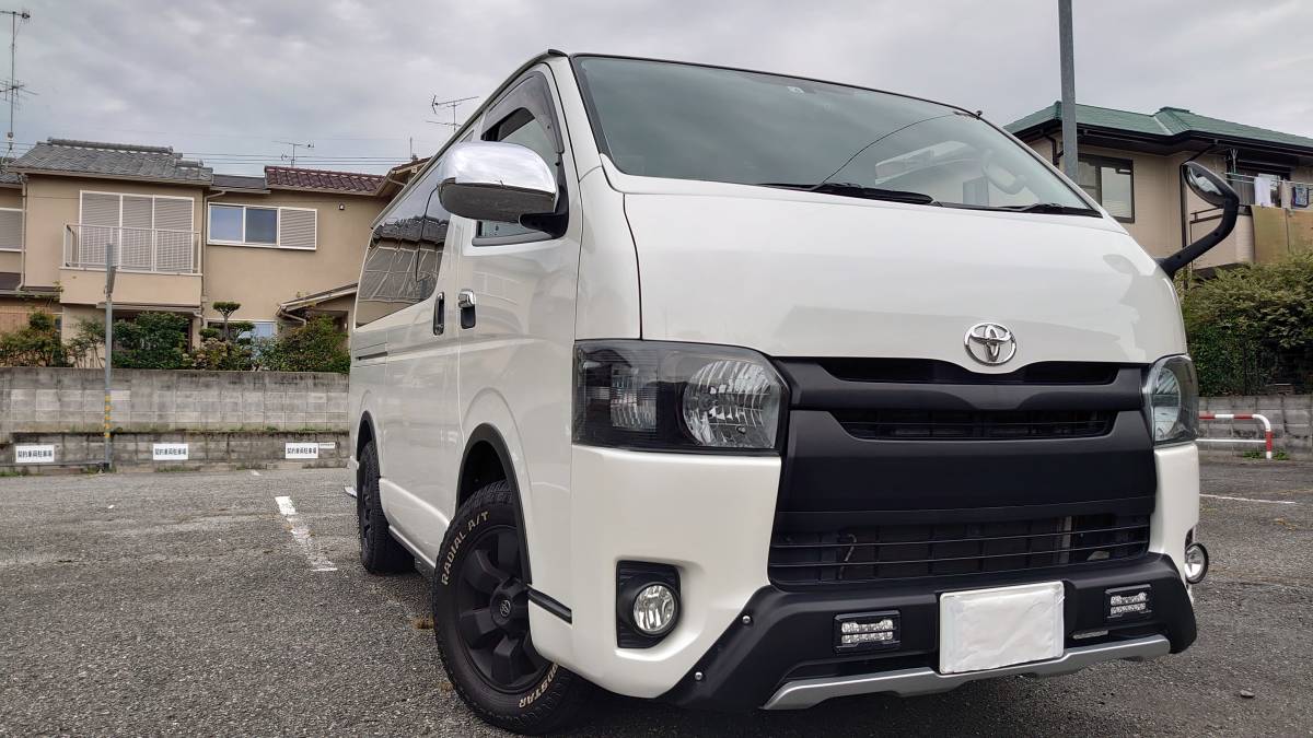 セカンドハウス　ハイエース用　4型ヘッドライトカバー　ライトスモーク_4