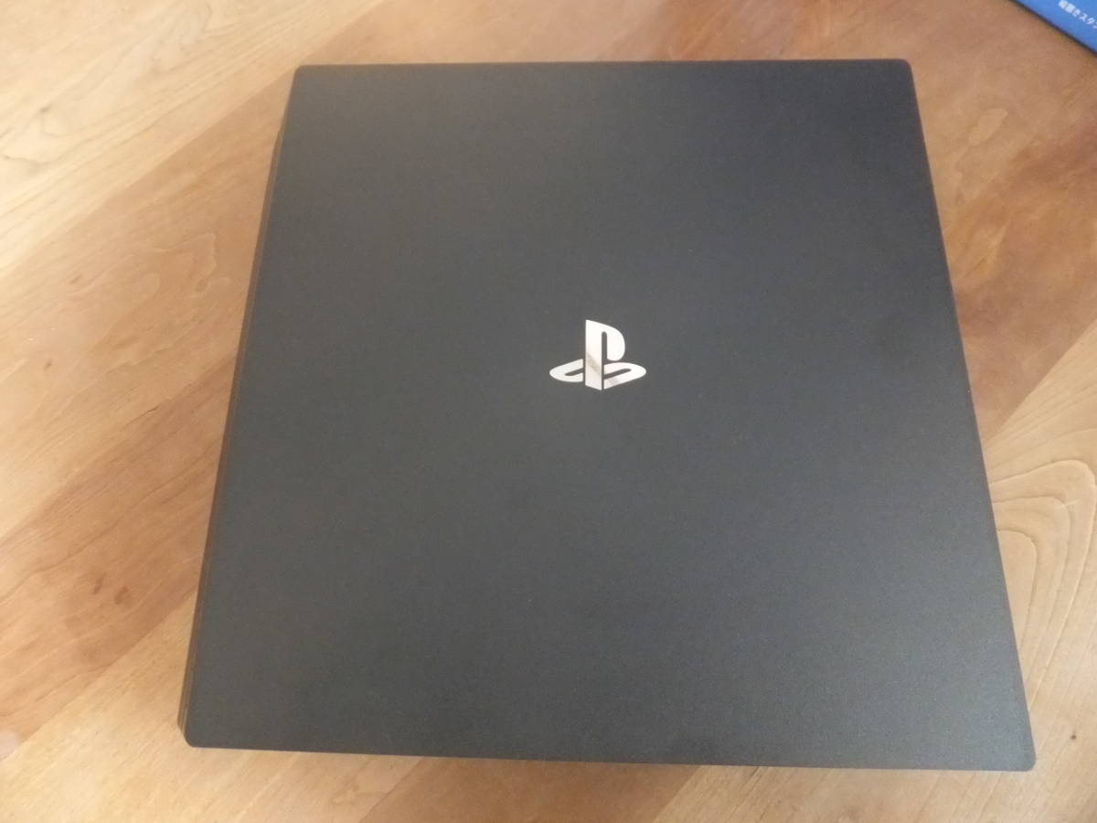 【中古】PS4/プレイステーション４Pro CUH-7200B B01(1TB)Jet Black_4
