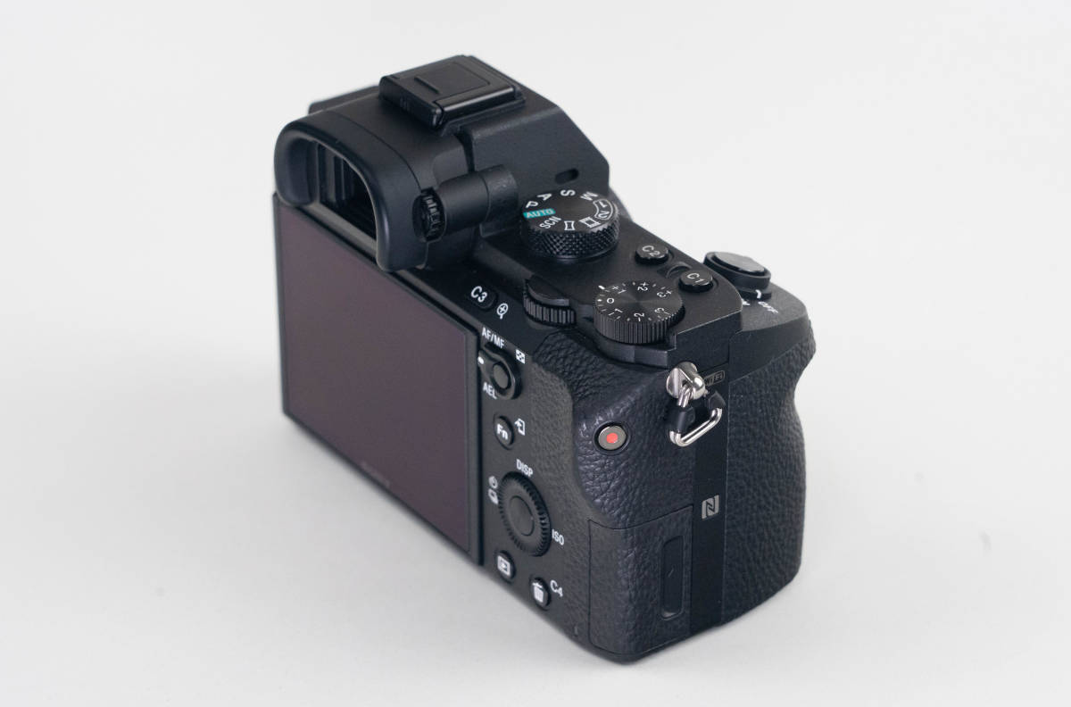☆美品☆ SONY α7Ⅱ ボディーILCE-7E2 完動品 元箱・純正充電器付き