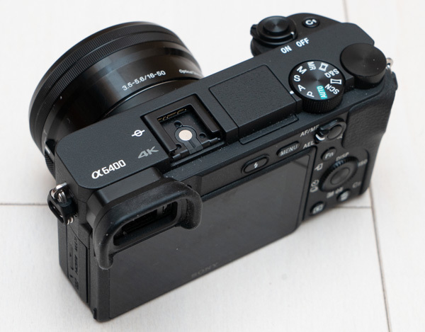 超美品の中古★ SONY ソニー α 6400 +16－50ズームレンズ+電池2個_6