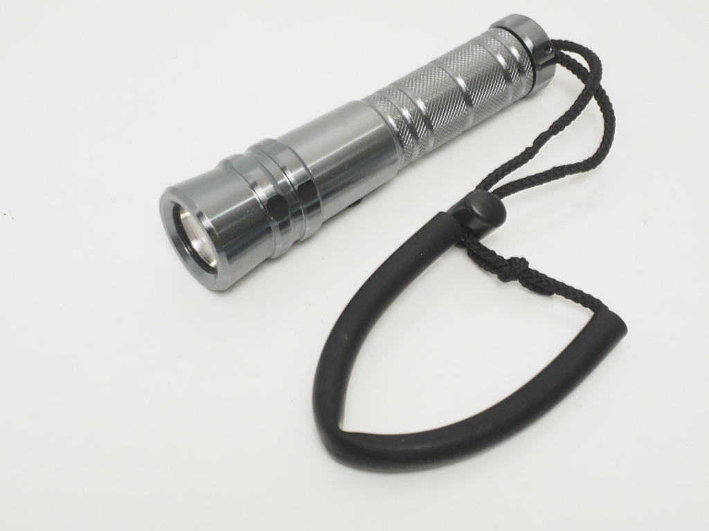  TUSA ツサ TUL-300J LEDライト 220ルーメン ランクA 42774(ライト)｜売買されたオークション情報、yahooの商品情報をアーカイブ公開 - オークファン ライト
