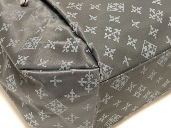 ラシット russet ショルダーバッグ ナイロン×レザー ダークグレー×グレー 新品同様 バッグ ショルダーバッグ ラシット russet レディース 斜め掛け |