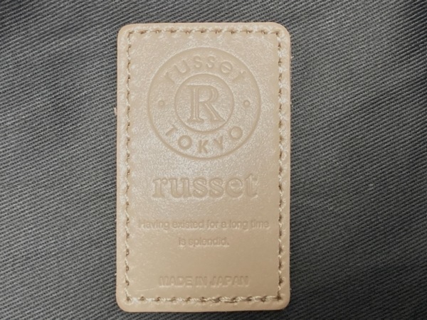 ラシット russet ショルダーバッグ ナイロン×レザー ダークグレー×グレー 新品同様 バッグ ショルダーバッグ ラシット russet レディース 斜め掛け |