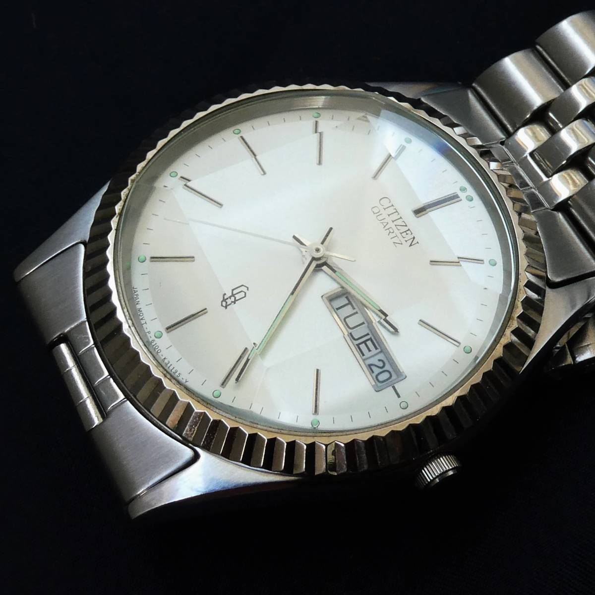シチズン CITIZEN 腕時計 クォーツ 電池交換済521 デイデイト LEOPARD 