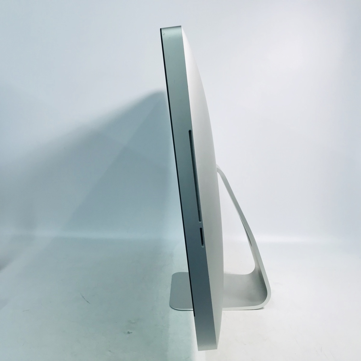 ジャンク iMac 27インチ（Mid 2011） Core i7 3.4GHz/16GB/256GB+2TB 
