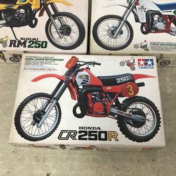 1円～ タミヤ 1&frasl;12 ホンダ CR250R モトクロッサー、スズキ RM250