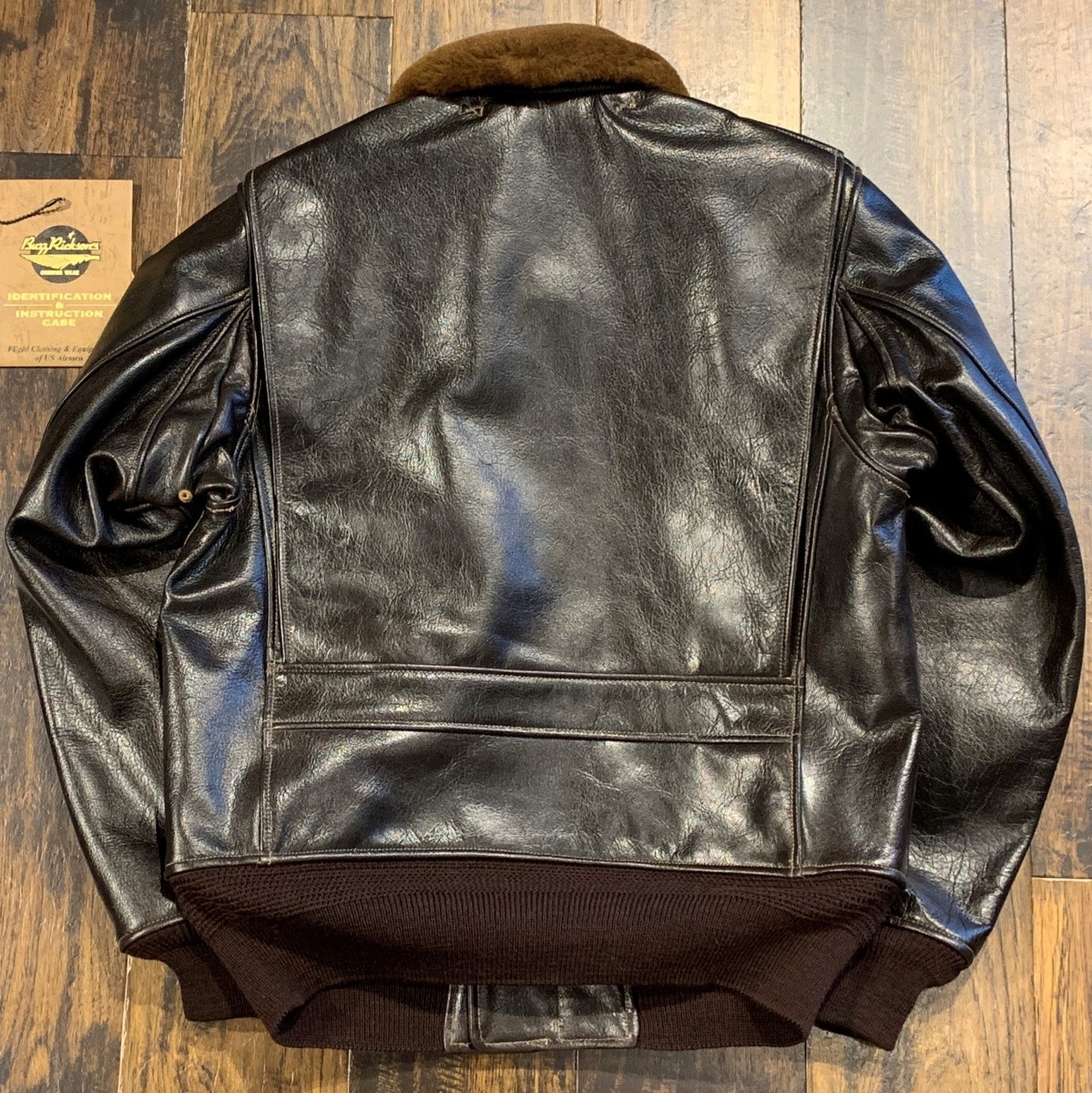 バズリクソンズ フライトジャケット Type M-422A VP-44 BLACK CATS