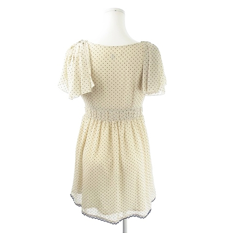 マーキュリーデュオ Mercuryduo ワンピース ミニ 半袖 レース ドット 総柄 F ベージュ Ah6 ワンピース 売買されたオークション情報 Yahooの商品情報をアーカイブ公開 オークファン Aucfan Com