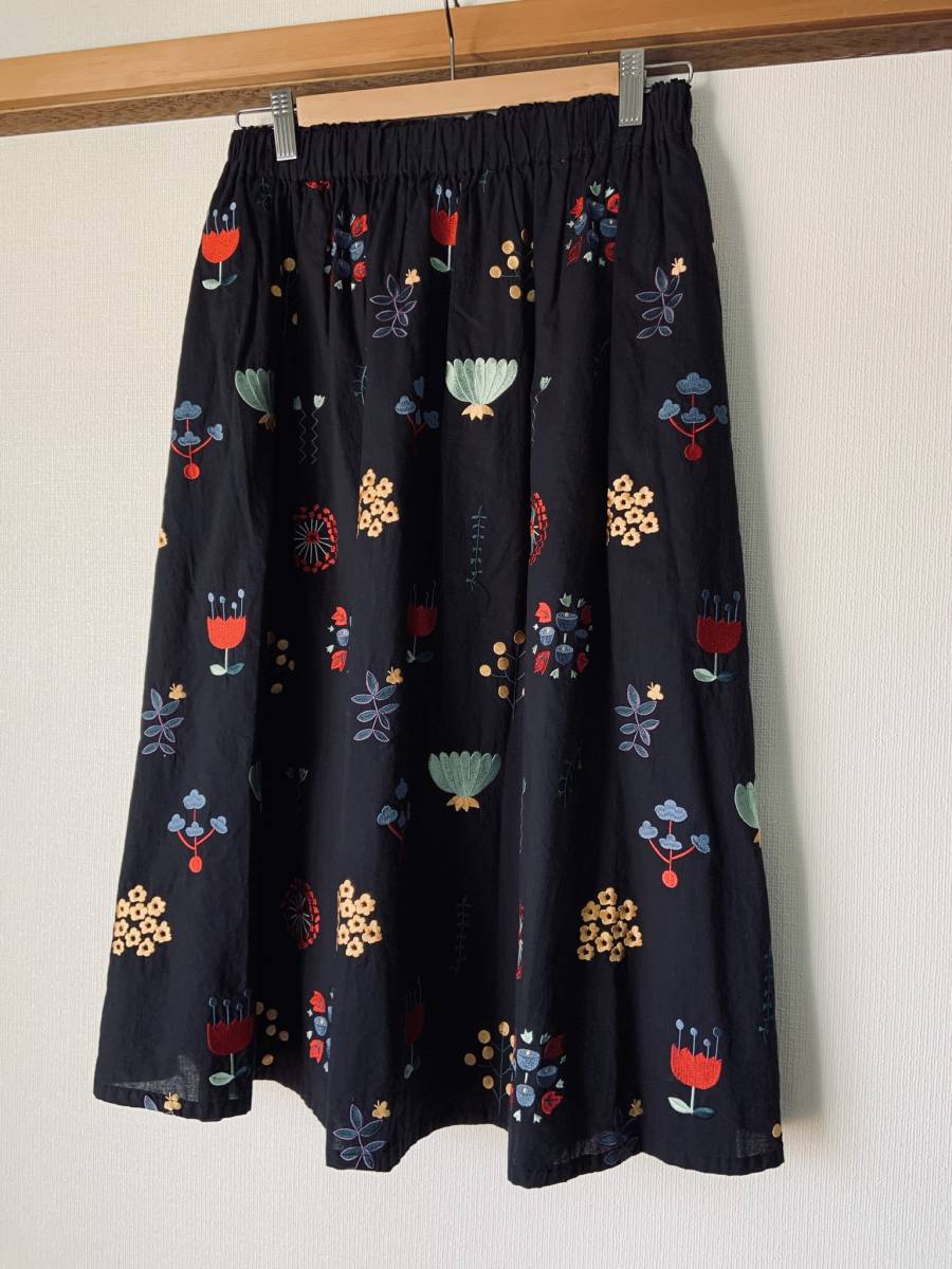 美品☆bulle de savon☆ビュルデサボン☆アトリエドゥサボン☆野山刺繍 