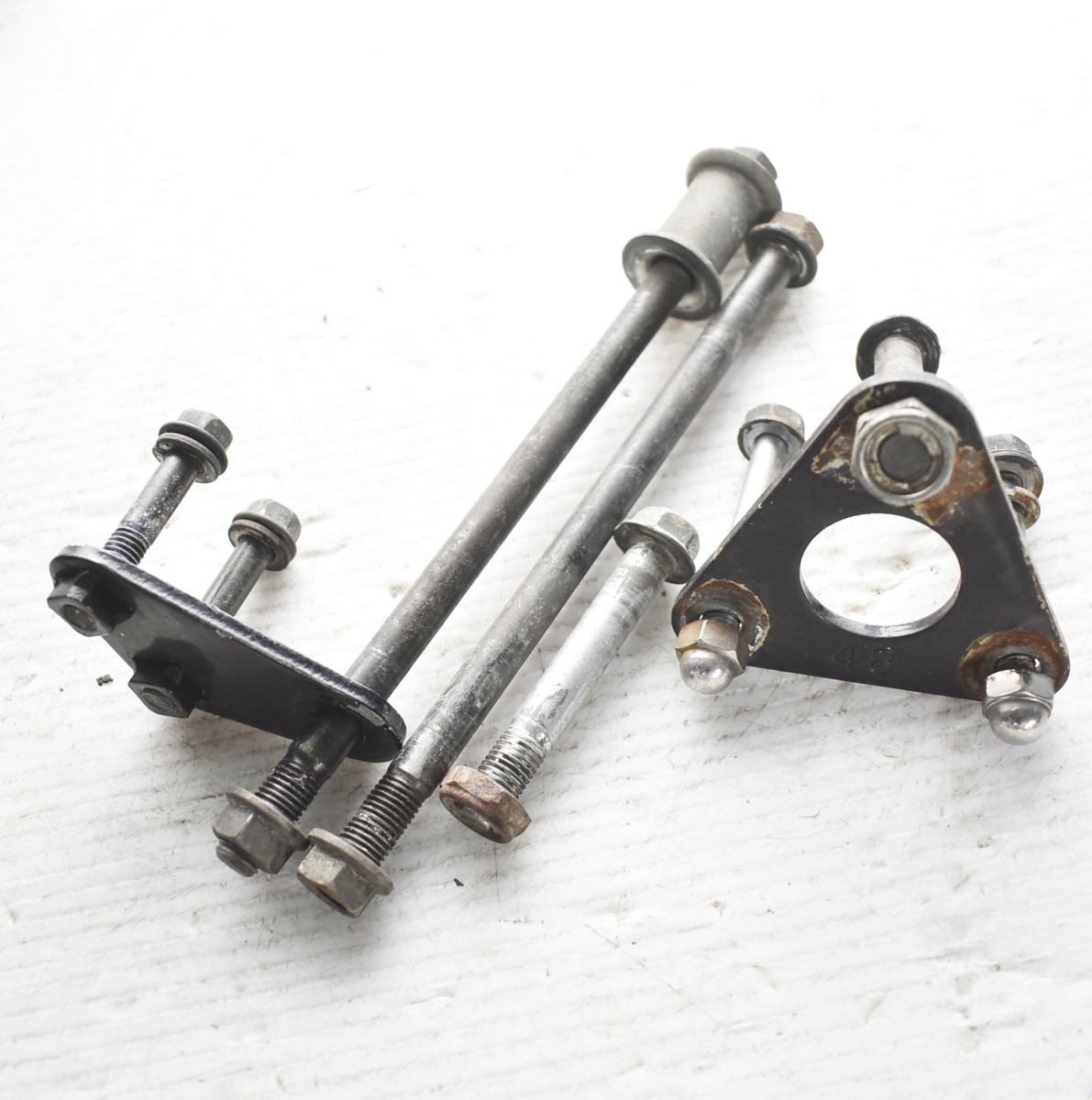 新作入荷，正規品 カワサキ Z400GP KZ400M エンジンマウント エンジンハンガー A AWD(その他)｜売買されたオークション情報、yahooの商品情報をアーカイブ公開 - オークファン カワサキ用