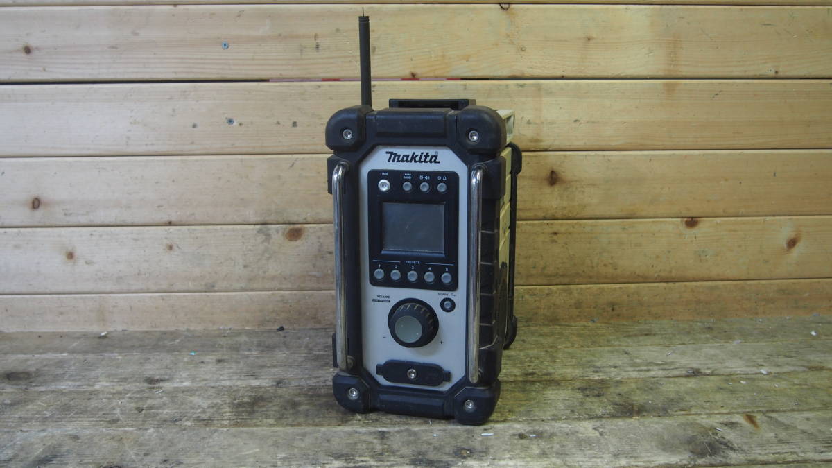  makita マキタ MR102 防水防塵 現場ラジオ(電動工具)｜売買されたオークション情報、yahooの商品情報をアーカイブ公開 - オークファン その他