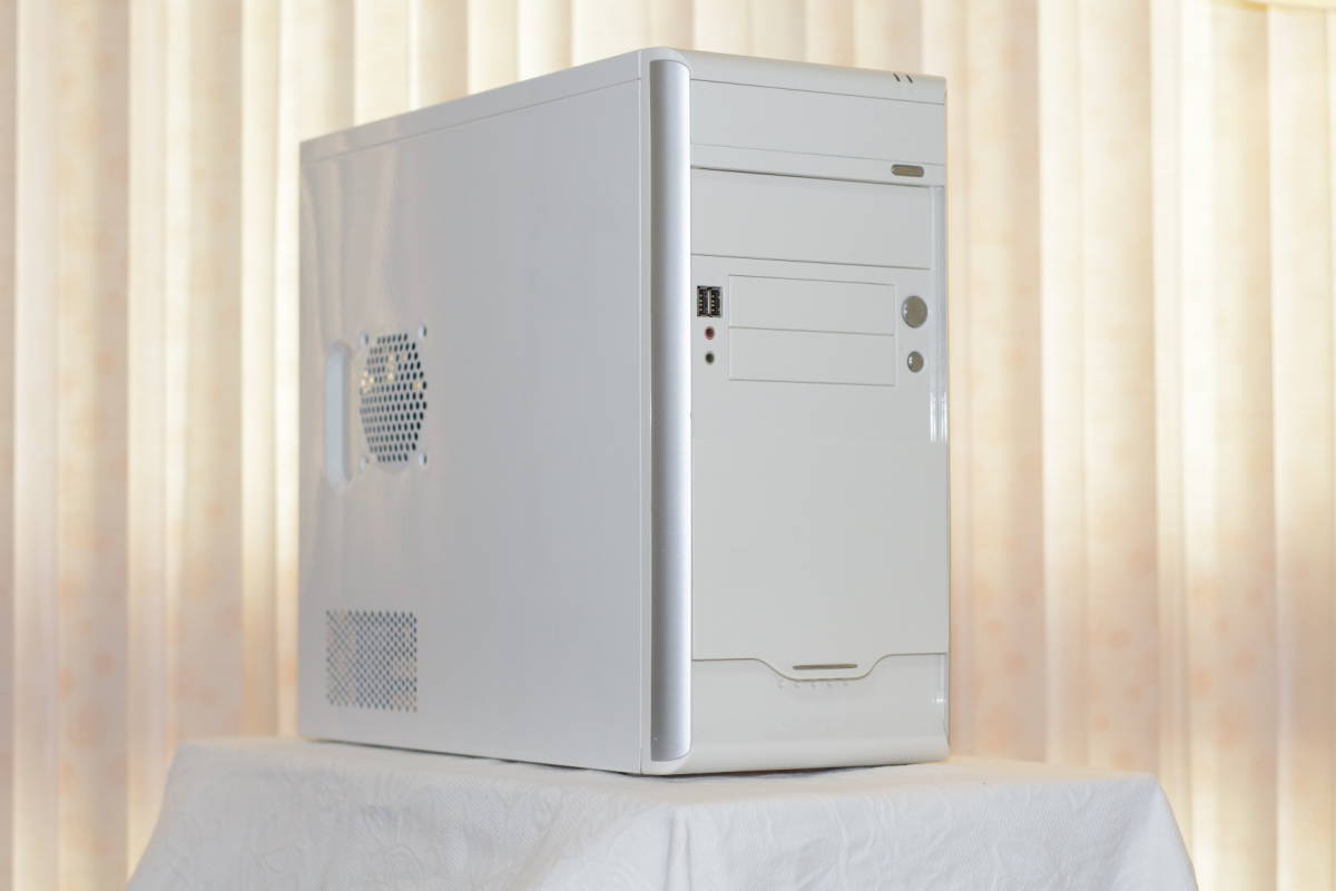 水冷☆自作PC☆ゲーミングPC☆Core i7☆SSD☆GTX590☆新品ケース 今週 