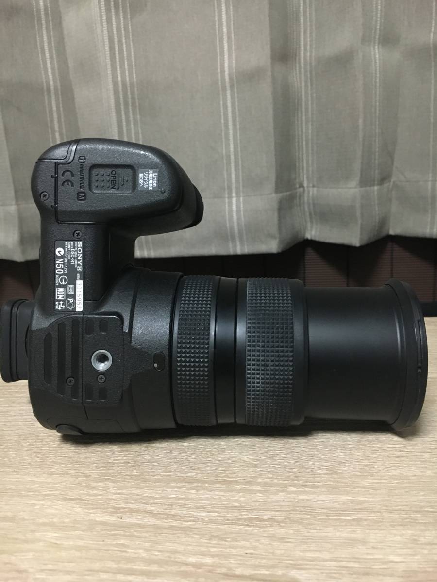 SONY DSC-R1 完動品 SONY DSC-R1 Cyber-shot Digital Camera [Japanese