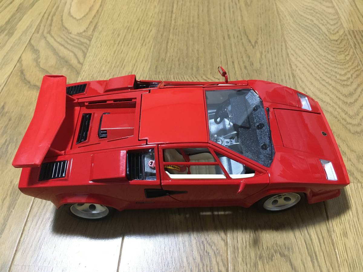 絶版！1/18 ランボルギーニ　カウンタック　5000 クワトロバルボーレ　1988 ブラーゴ　中古 ランボルギーニ カウンタック 京商 KYOSHO ORIGINAL クアトロ