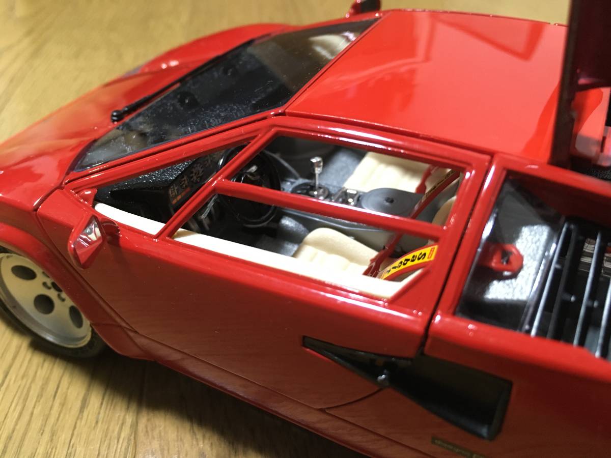 絶版！1/18 ランボルギーニ　カウンタック　5000 クワトロバルボーレ　1988 ブラーゴ　中古 ランボルギーニ カウンタック 京商 KYOSHO ORIGINAL クアトロ