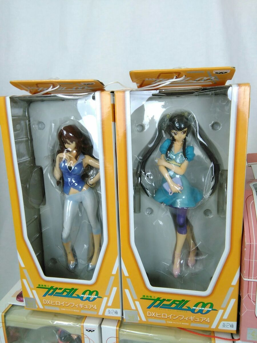 大量 機動戦士ガンダム00 Seed デスティニーヒロインdxフィギュア シチュエーションフィギュア ダブルオー ラクスクライン まとめ てセット 機動戦士ガンダムseedデスティニー 売買されたオークション情報 Yahooの商品情報をアーカイブ公開 オークファン Aucfan Com