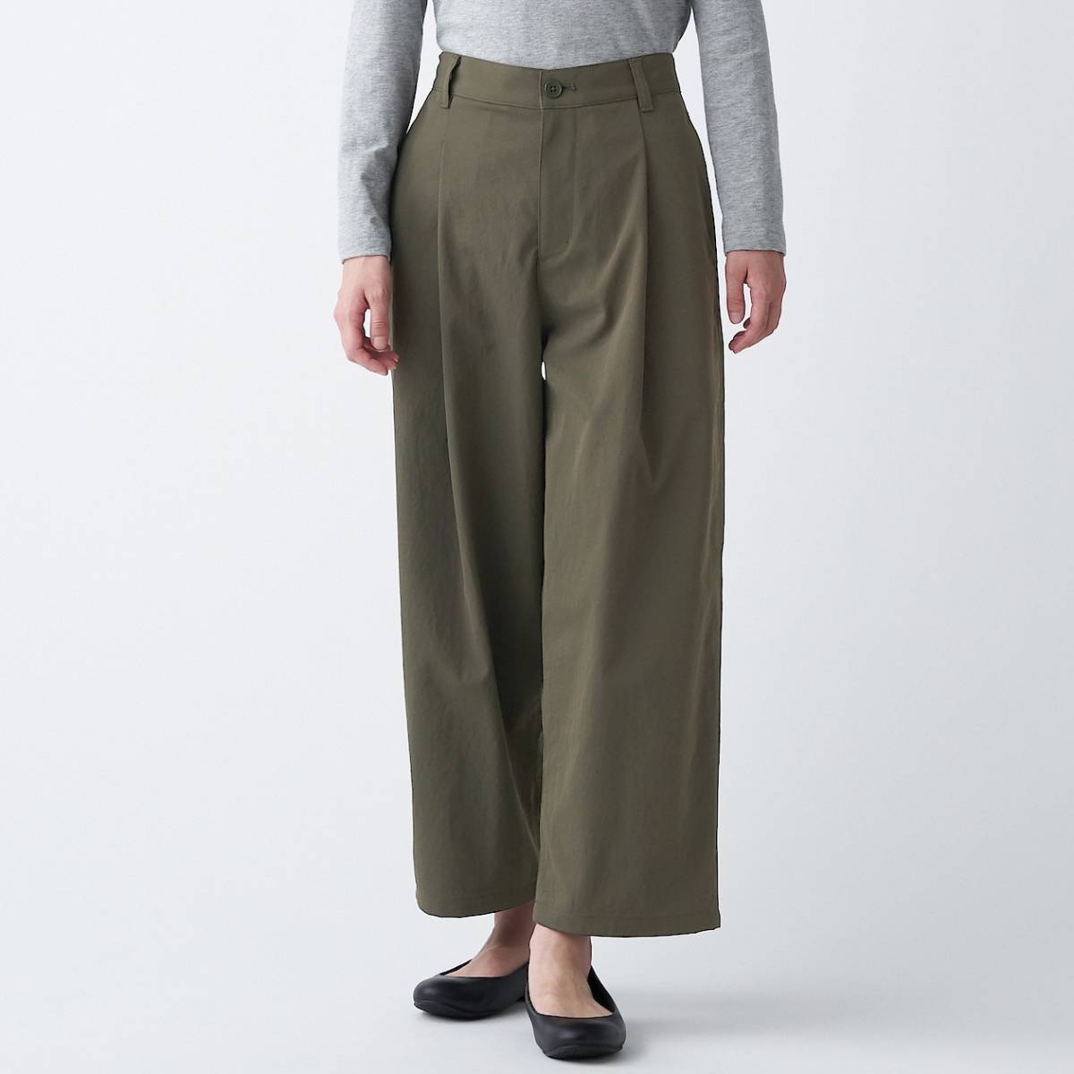 Htwp12 無印良品 Muji 撥水ストレッチ チノ タック ワイドパンツ L スモーキーグリーン Lサイズ 売買されたオークション情報 Yahooの商品情報をアーカイブ公開 オークファン Aucfan Com